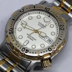 CASIO クォーツ ダイバー グリーン文字盤 MD‐747 Iper Rare Vintage 90s Casio MD-747 Diver Marlin Watch Japan
