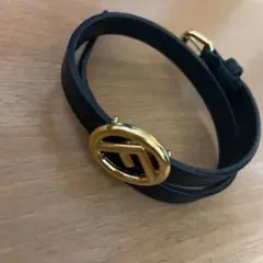 レザーベルト ブレスレット FENDI
