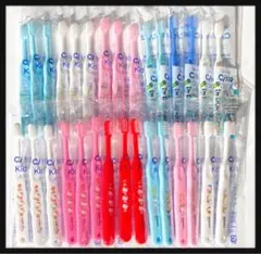 SALE‼️キティ⑨シナモロール ⑨ ドラえもん⑥スヌーピー⑥計30本歯科医院