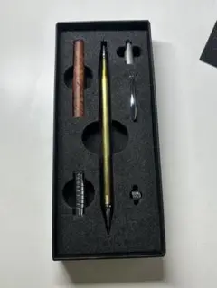 Item thumbnail for item d5cc2c3c-0c7d-4980-86d3-472f3e55e171
