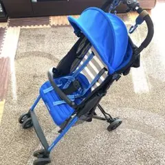 combi コンビ F2 plus プラス 超軽量 コンパクト