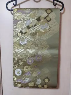 Item thumbnail for item e5a2ab2a-c19d-4c29-93a4-66cb9ee4f2e0