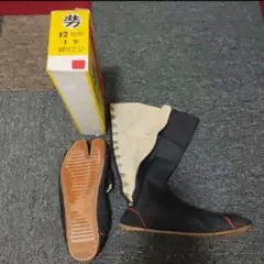 Item thumbnail for item 4647c6ce-7ccb-4a6e-917b-169747f9daac