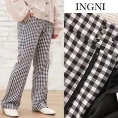 Item thumbnail for item e11b69d8-75b8-4b9a-8545-8b2ffcd2bb9b