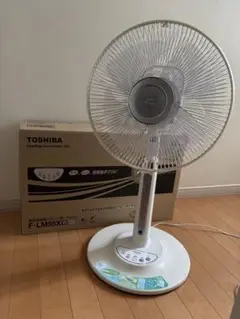 新品未使用品　TOSHIBA 扇風機　F-LM55X ☆ TOSHIBA 東芝 扇風機 F-LM55X 中古品 リモコン付き ☆ - メルカリ