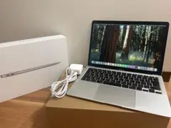 Apple MacBook Air　13インチ　retina 2020 シルバー