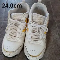 体育館シューズ　スクールシューズ