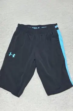 UNDER ARMOUR ハーフパンツ MD 黒/青