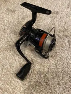 ダイワジョイナス2000リバティクラブ3000Hスビニングリール 2個まとめ売り ダイワジョイナス2000リバティクラブ3000Hスビニングリール 2個