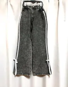 Item thumbnail for item 575da1b4-442d-4b95-b555-1d695e0eb2b0