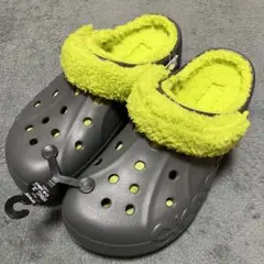 【新品・未使用】クロックス バヤ ラインド ファズ ストラップ クロッグ