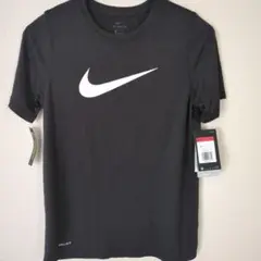 新品未使用！ナイキ　半袖Tシャツ　１６０センチ