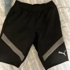 PUMA ブラック ハーフパンツ Lサイズ