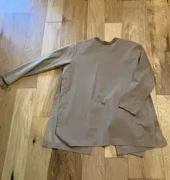 toga バックデザインシャツ