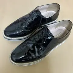 Item thumbnail for item b63951e6-c9b6-4ba0-b7b6-04484a3f1c39