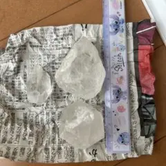 水晶　原石　3つ