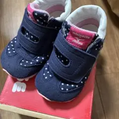 Item thumbnail for item f4bd78de-3b1b-433a-9bc3-1d99ddc70679