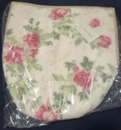 LAURA ASHLEY　トイレカバー