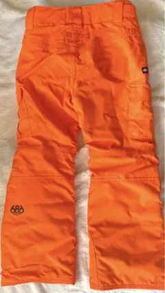 686 シックスエイトシックス スノーボードウェア スキー