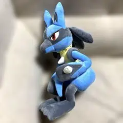 ポケモン　もふぐっとしっぽみてみて！ぬいぐるみ　ルカリオ