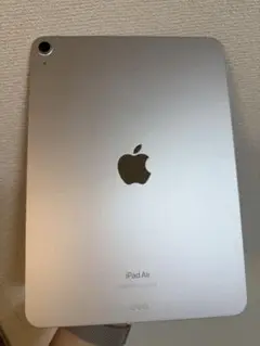 iPad Air 第5世代　スターライト　64GB