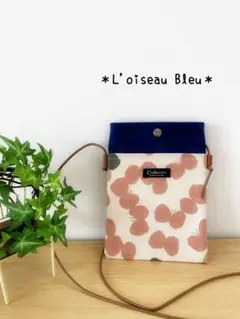 【値下げ】ハンドメイド✳︎ぺたんこスマホショルダー✳︎倉敷帆布✳︎紺帆布✖︎蝶々