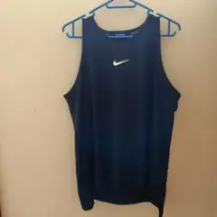 Nike タンクトップ