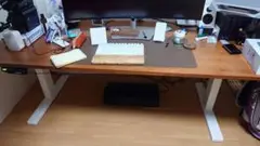 自動昇降デスク（FlexiSpot）