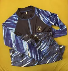 セシル 様　CONVERSE 水着セット　ラッシュガードとパンツ