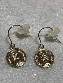 ジュエリーツツミ コインモチーフピアス