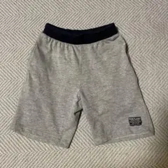 美品　130サイズ グレー ハーフパンツ　スウェット　半ズボン　ウエストゴム