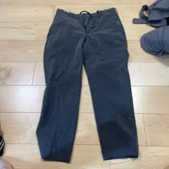グレー スラックス Mサイズ