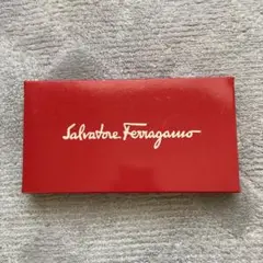 フェラガモ 長財布 黒