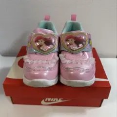 Item thumbnail for item 5792f9cc-1b37-4574-98df-d6dfb9fb5199