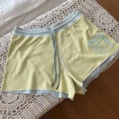 【新品未使用　タグ付き】チャコット　リバーシブルショートパンツ
