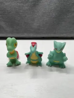 キモリ PSA8 2004年 1ED 色違い ポケモンカード 鑑定品 キモリ PSA8 2004年 1ED 色違い ポケモンカード 鑑定品 - メルカリ
