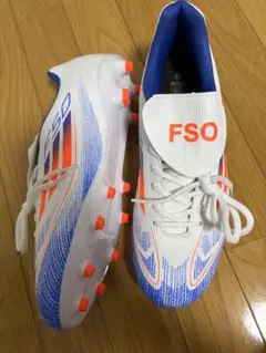 temu サッカースパイク 未使用 27.5