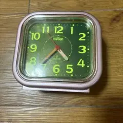 目覚まし機能付き置時計