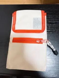 「新品未使用ユニセックス」Niko and ニコアンド　ショルダーバッグ　白色