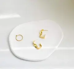 ゴールドメッキ イヤリングとリングセット
