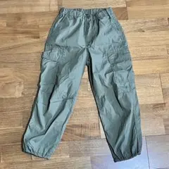 ユニクロ　UNIQLO パンツ　ズボン　サイズ130 カーゴパンツ