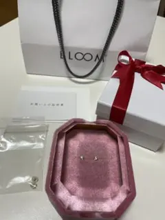 BLOOM ピアス