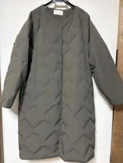 DONA MARIE ダウンジャケット seamlessショートダウンジャケット モカ