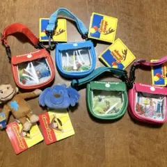 おさるのジョージ　シーンデザインポーチ4種＋おまけ2つ