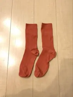 ユニクロ　オレンジ ソックス　23-25cm