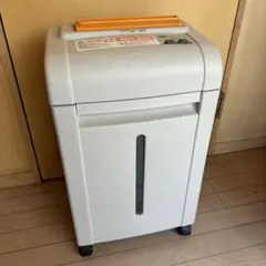 Item thumbnail for item f2c802c6-99cd-4a0e-bdca-1676744646b7