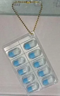 タイトー限定 ミニおくすりシート BC ボールチェーン キーホルダー