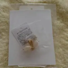 【新品・未使用】ゴールド パール ピアス(両耳用)