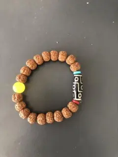 ルドラクシャビーズブレスレット