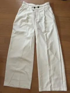 ホワイト ワイドパンツ 2ボタン　M
